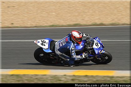 sbk_supersport_07_fsbk_2012_le_mans_roulage.jpg