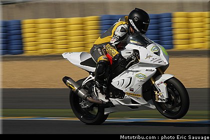 sbk_supersport_13_fsbk_2012_le_mans_roulage.jpg