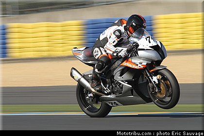 sbk_supersport_16_fsbk_2012_le_mans_roulage.jpg
