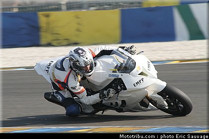 sbk_supersport_21_fsbk_2012_le_mans_roulage.jpg