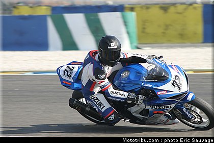 sbk_supersport_38_fsbk_2012_le_mans_roulage.jpg