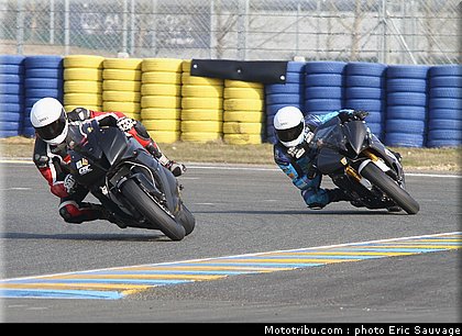 sbk_supersport_44_fsbk_2012_le_mans_roulage.jpg