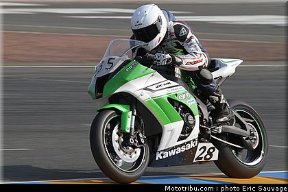 sbk_supersport_56_fsbk_2012_le_mans_roulage.jpg