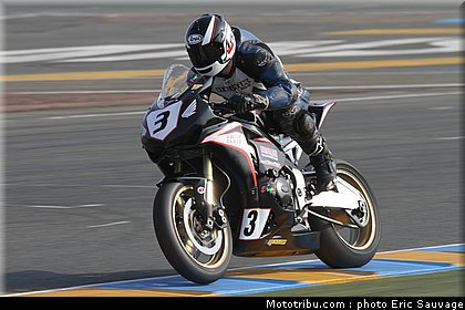 sbk_supersport_62_fsbk_2012_le_mans_roulage.jpg