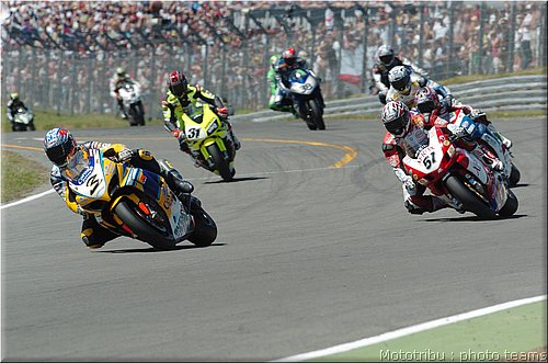 superbike_02.JPEG