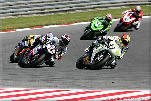 superbike_03.jpg