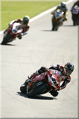 superbike_07.jpg