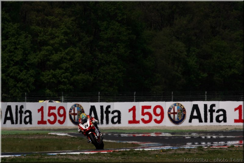 0144-003bayliss1-paysbas