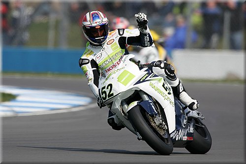 0112-039toseland3-donington2007.jpg