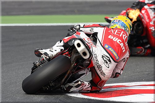 0359-001bayliss1-magnycours2007.jpg
