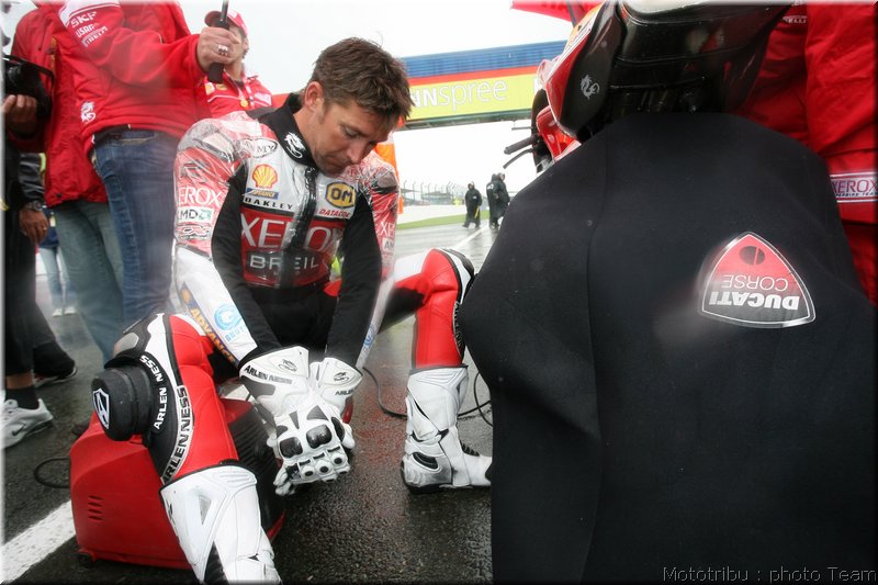 0137-silverstone2007-008