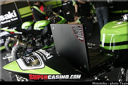 sbk_kawasaki_1.jpg