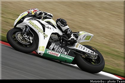 sbk_rea_07.jpg