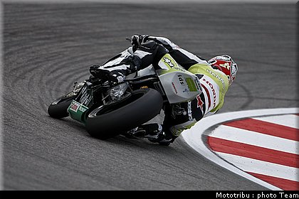 sbk_rea_05.jpg