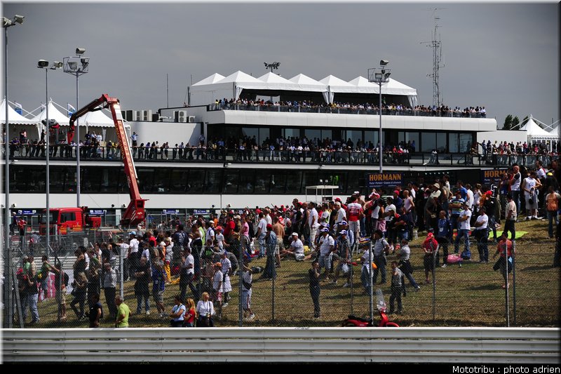 paddock_circuit_misano2009_020