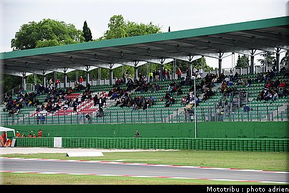 paddock_circuit_misano2009_027.JPG