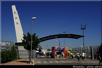 paddock_circuit_misano2009_028.JPG