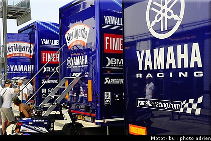 paddock_circuit_misano2009_037.JPG