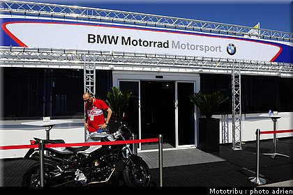 paddock_circuit_misano2009_040.JPG