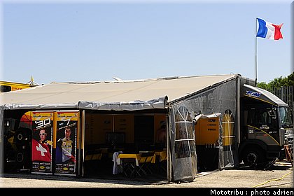 paddock_circuit_misano2009_049.JPG