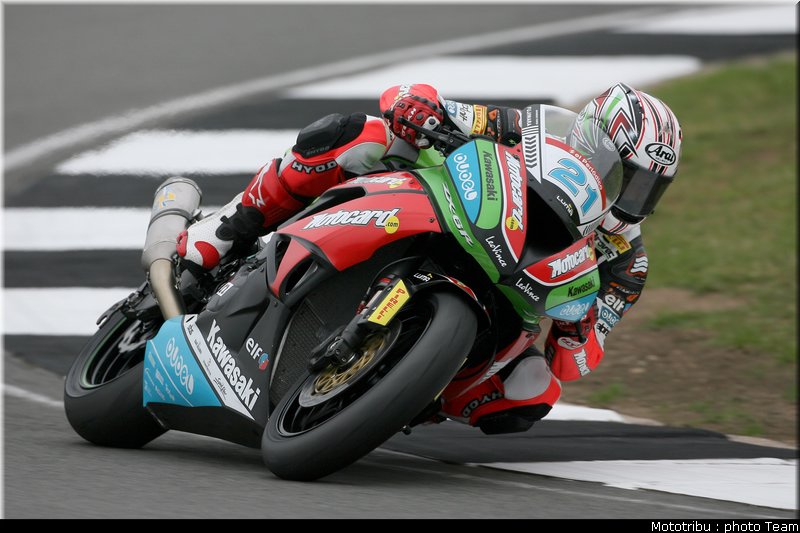supersport_fujiwara_1_donington2009