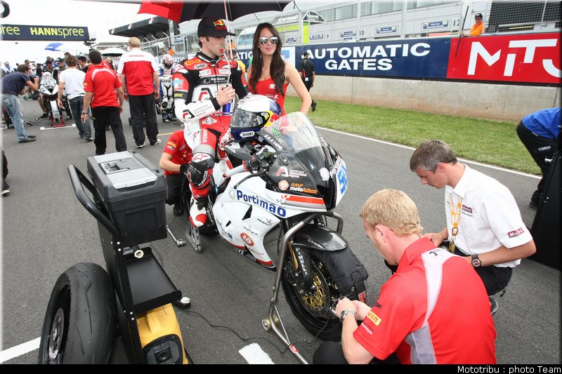 supersport_laverty_11_donington2009