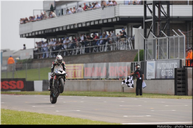 supersport_mccoy_4_donington2009