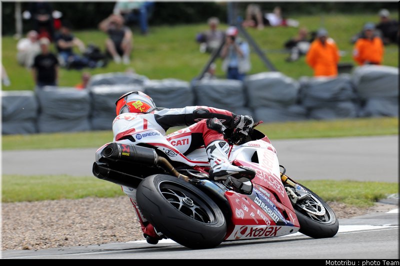 superstock1000_simeon_1_donington2009