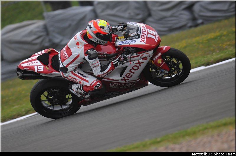 superstock1000_simeon_3_donington2009