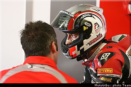 supersport_praia_12_donington2009.jpg