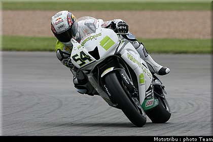 supersport_sofuoglu_04_donington2009.jpg