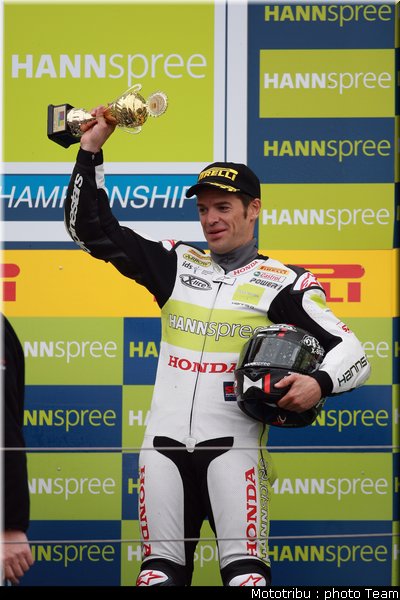 sbk_checa_14_nurburgring_allemagne_2009