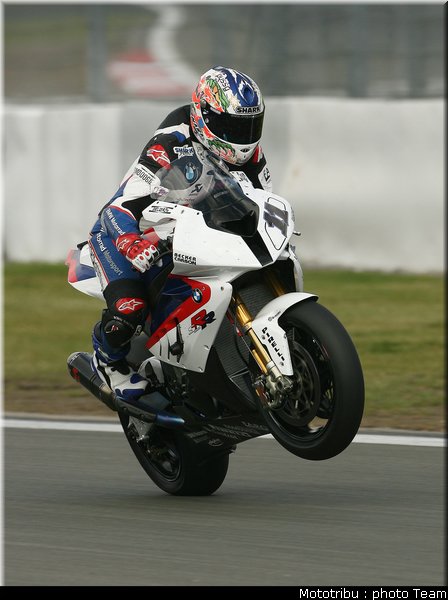 sbk_corser_5_nurburgring_allemagne_2009