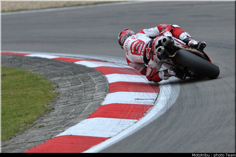 sbk_haga_6_nurburgring_allemagne_2009
