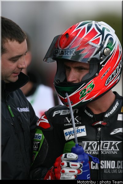 sbk_parkes_04_nurburgring_allemagne_2009