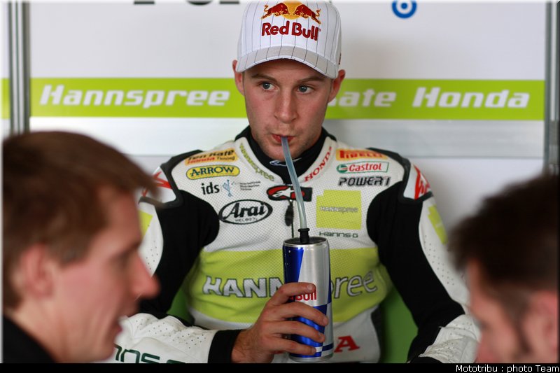 sbk_rea_07_nurburgring_allemagne_2009