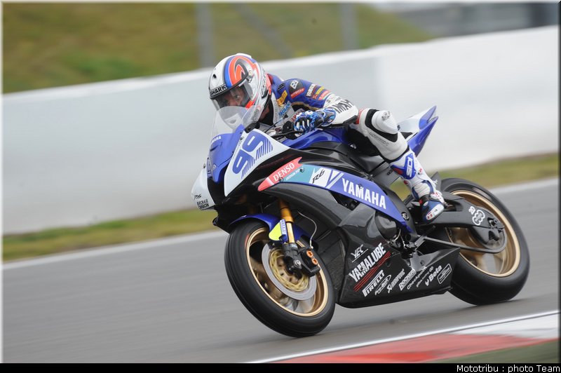 supersport_foret_4_nurburgring_allemagne_2009