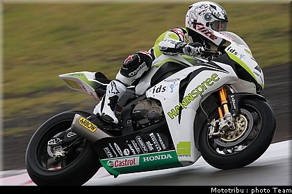 sbk_checa_03_nurburgring_allemagne_2009.jpg