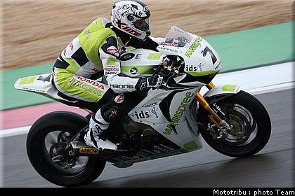 sbk_checa_04_nurburgring_allemagne_2009.jpg