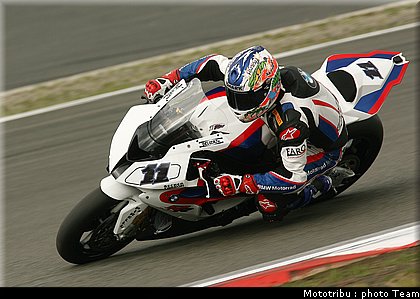 sbk_corser_4_nurburgring_allemagne_2009.jpg