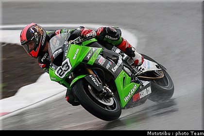 sbk_parkes_02_nurburgring_allemagne_2009.jpg