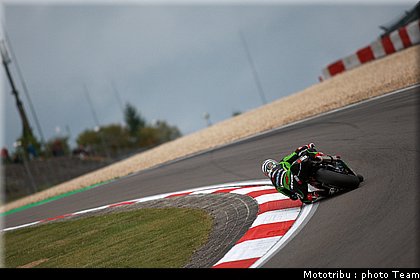 sbk_parkes_03_nurburgring_allemagne_2009.jpg