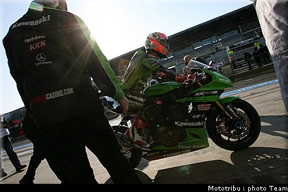 sbk_parkes_06_nurburgring_allemagne_2009.jpg
