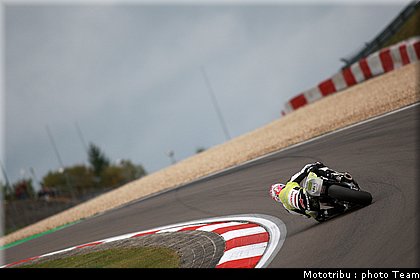 sbk_rea_14_nurburgring_allemagne_2009.jpg