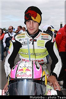 sbk_rea_15_nurburgring_allemagne_2009.jpg