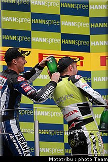 sbk_rea_21_nurburgring_allemagne_2009.jpg