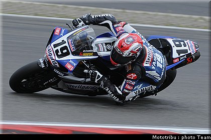 sbk_spies_09_nurburgring_allemagne_2009.jpg