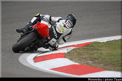stk600_lonbois_1_nurburgring_allemagne_2009.jpg