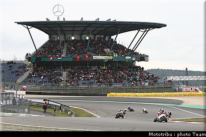 supersport_015_nurburgring_allemagne_2009.jpg