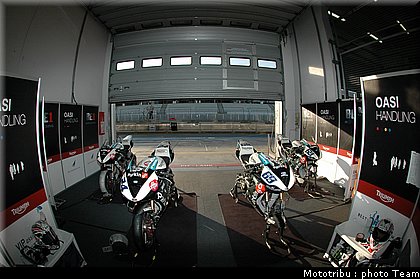 supersport_be1_racing_4_nurburgring_allemagne_2009.jpg